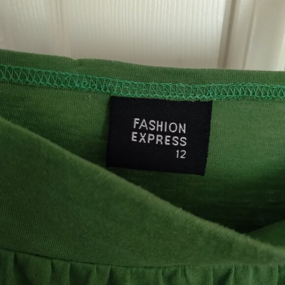 Vintage Y2K Fashion Express Cotton Blend Green Tank Top with Button Detail - Picture 4 of 5